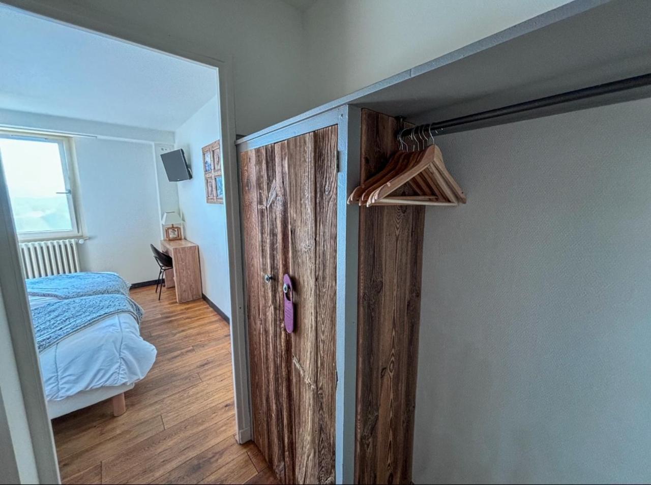 Le Christiania Hotel แซ็งต์-ลารีย์-ซูว์ลอง ภายนอก รูปภาพ
