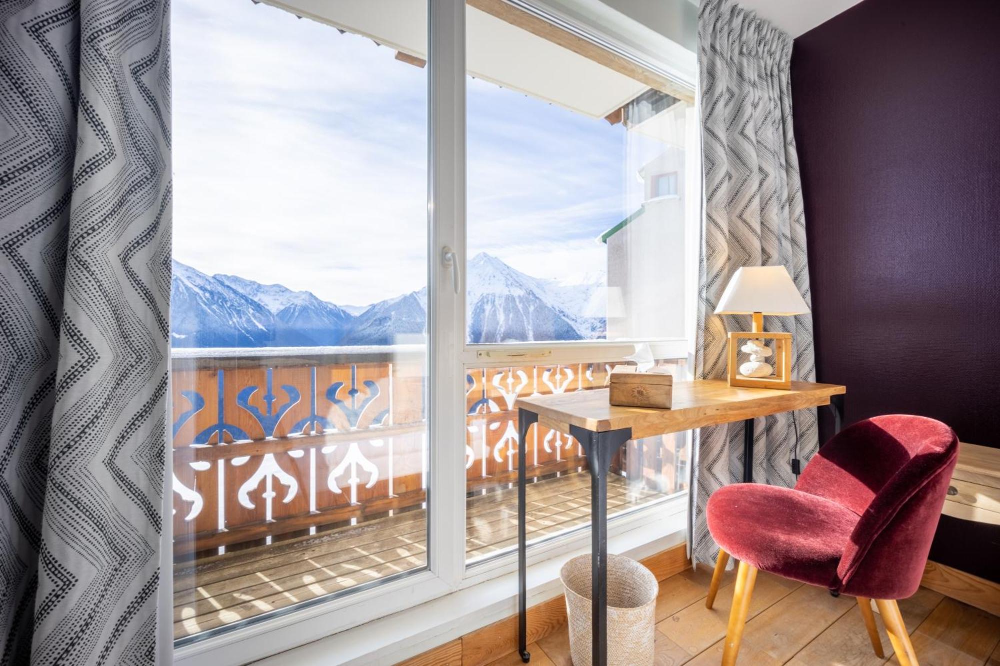 Le Christiania Hotel แซ็งต์-ลารีย์-ซูว์ลอง ภายนอก รูปภาพ
